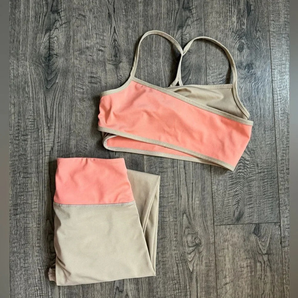 Colorblock Leggings and Top Set - Picture 1 of 4